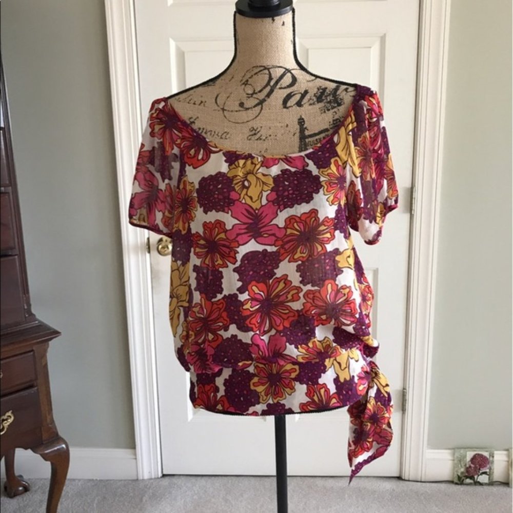 Twentyone Floral Side Tie Scoop Neck Blouse Top Sz. L
